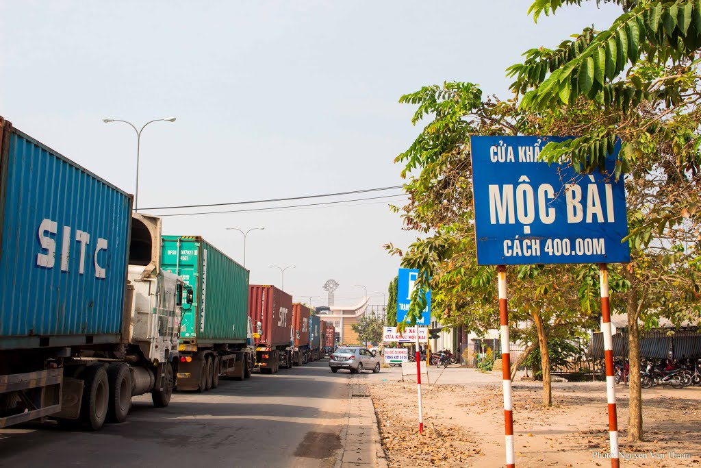 Vận tải đường bộ từ TP. Hồ Chí Minh (Sài Gòn) đi Phnom Penh giá rẻ