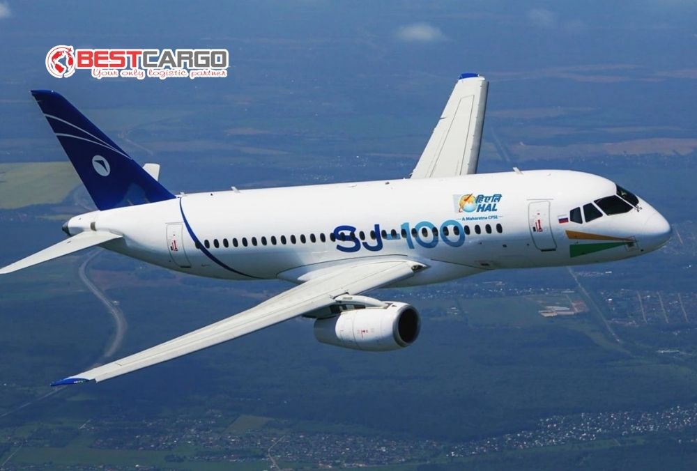 Nga tăng tốc phát triển máy bay thương mại nội địa trước sức ép cấm vận