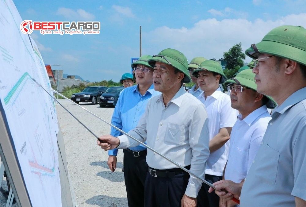 Vướng mắc mặt bằng làm chậm tiến độ đường kết nối sân bay Thọ Xuân