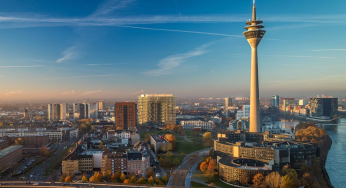 Transporting goods from Da Nang City to Düsseldorf (Germany)