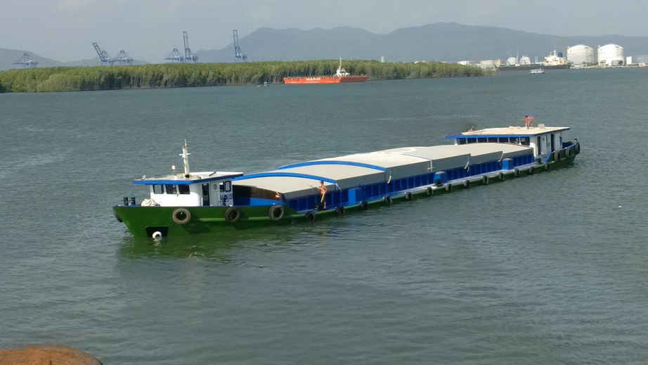 Bestcargo tổ chức vận chuyển sà lan hàng hóa ra cầu cảng tại Hải Phòng