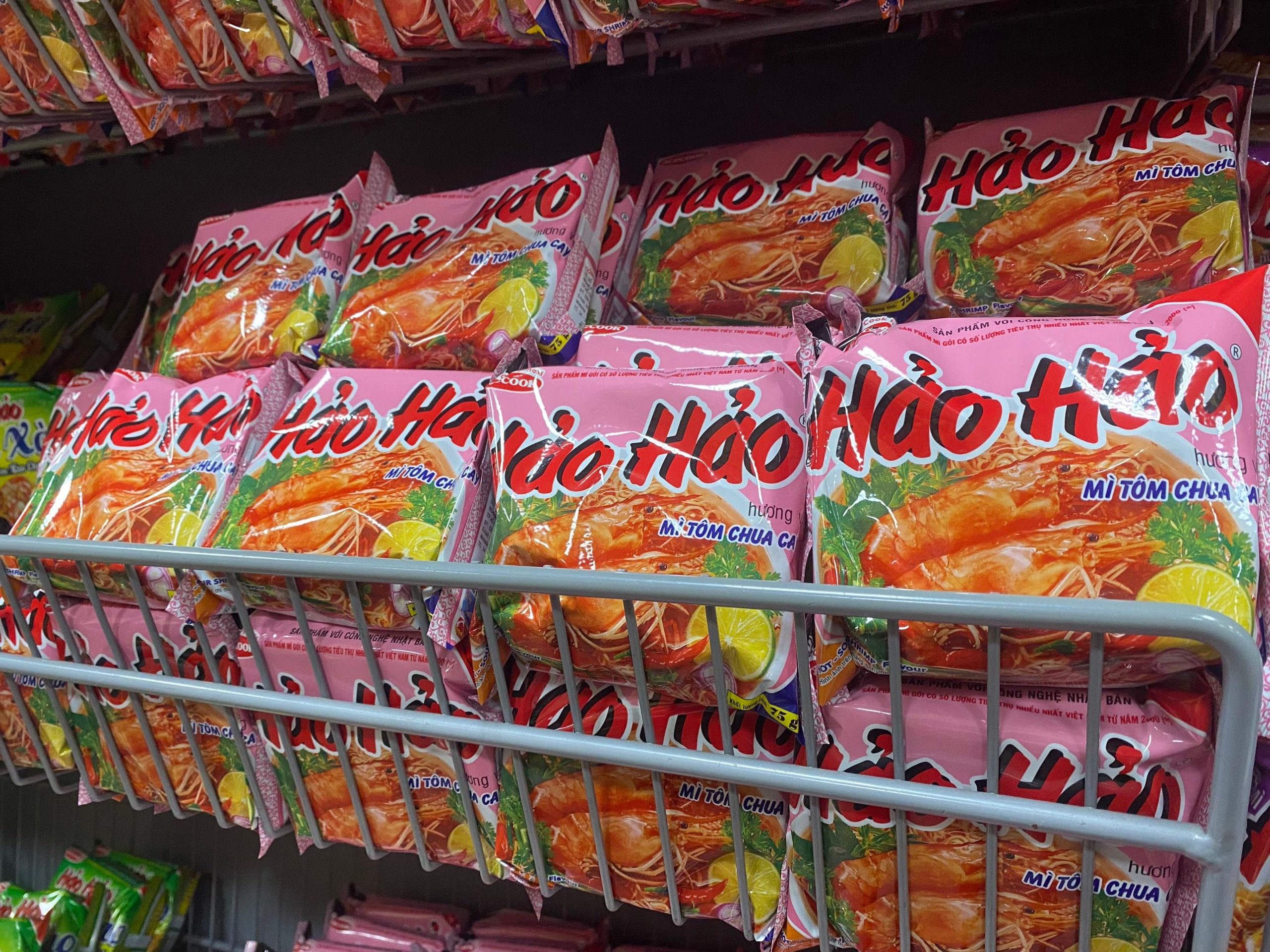 Chuyển phát nhanh mì tôm Hảo Hảo từ Việt Nam đi Thái Lan giá rẻ