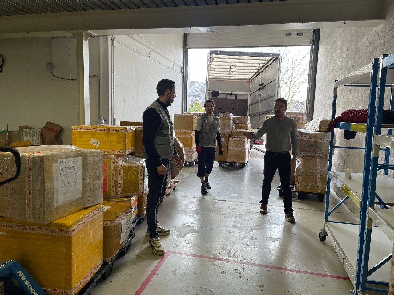 Premium Air Cargo Service to Paris at Best Cargo