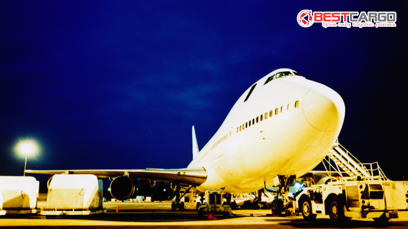 Máy bay chở hàng (Freighter): Những “người khổng lồ” âm thầm giữ nhịp thương mại toàn cầu