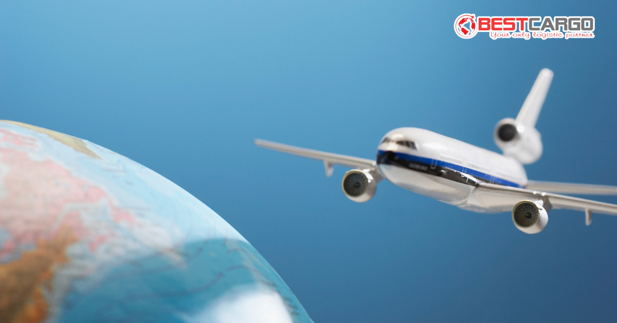 Công nghệ tự động hóa kho hàng (Smart Warehouse) trong vận tải hàng không