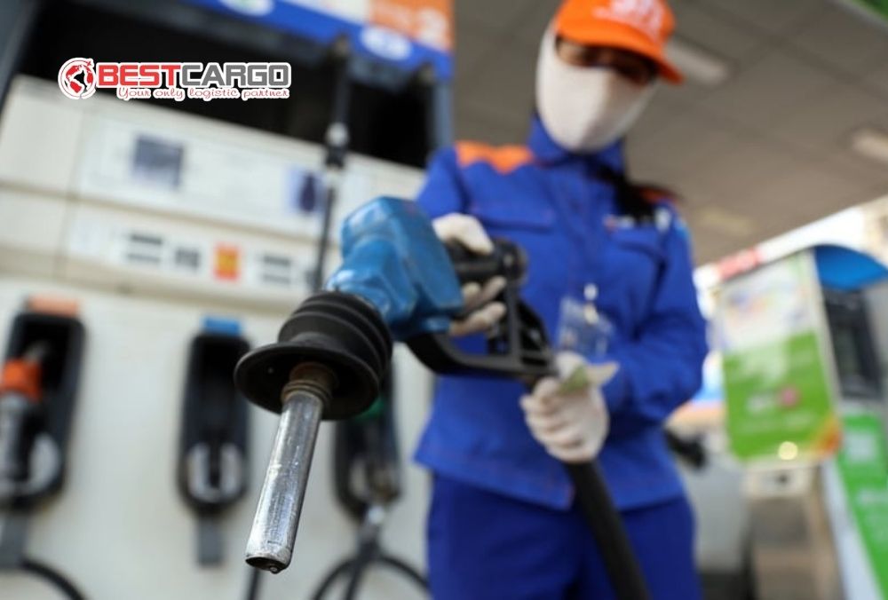 Vận tải hàng hóa hàng không Việt trước “cơn gió ngược” từ Trung Đông